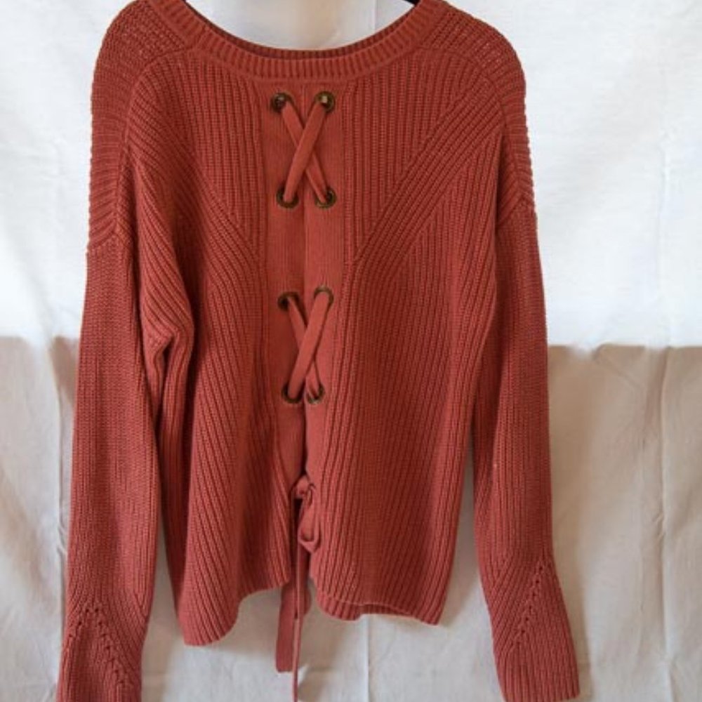 Pink sweater - Picture 2 of 3